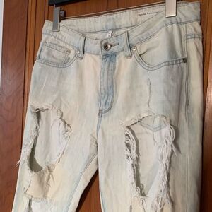 Destroyed special A medium light wash